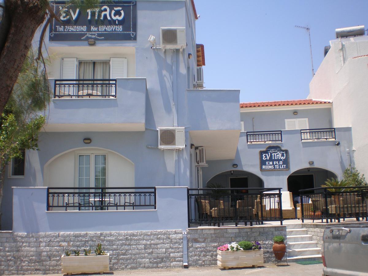 En Plo Hotel Elafonissos Exterior photo
